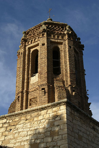 Torre de ladrillo de la Iglesia parroquial de la Inmaculada Concepción.